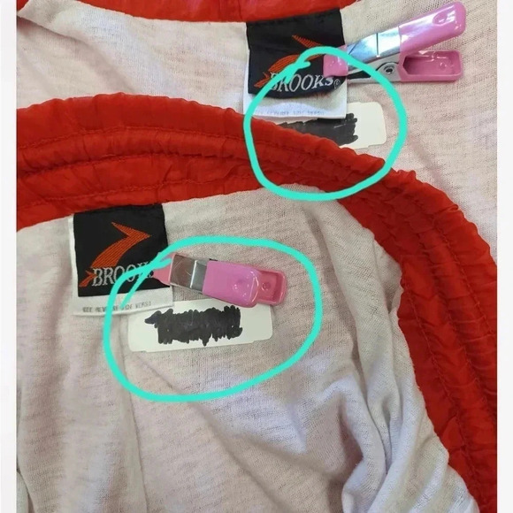 Brooks Vintage Y2K 2 Piece Red White Lined Running Suit Size Medium Unisex - Picture 16 of 16